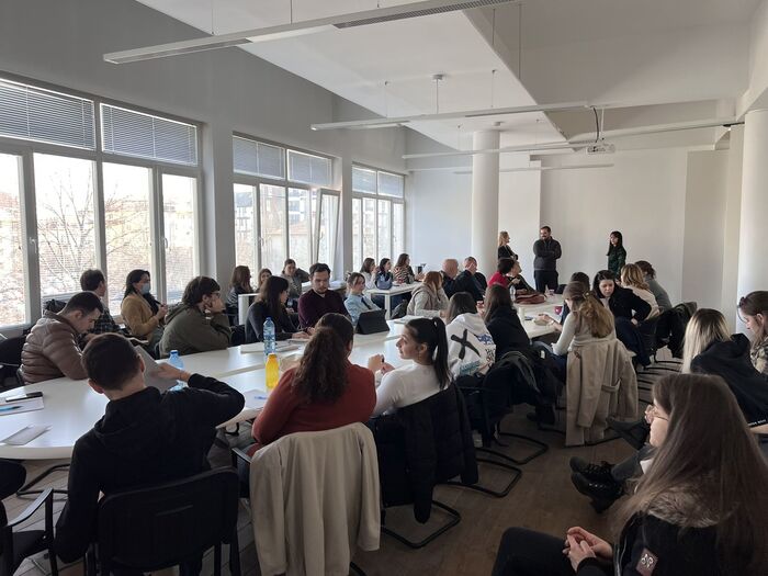 nauchna-shkola_700x700_fit_478b24840a