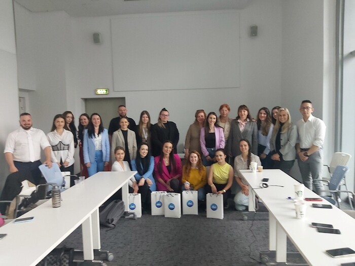 ikonomika_700x700_fit_478b24840a