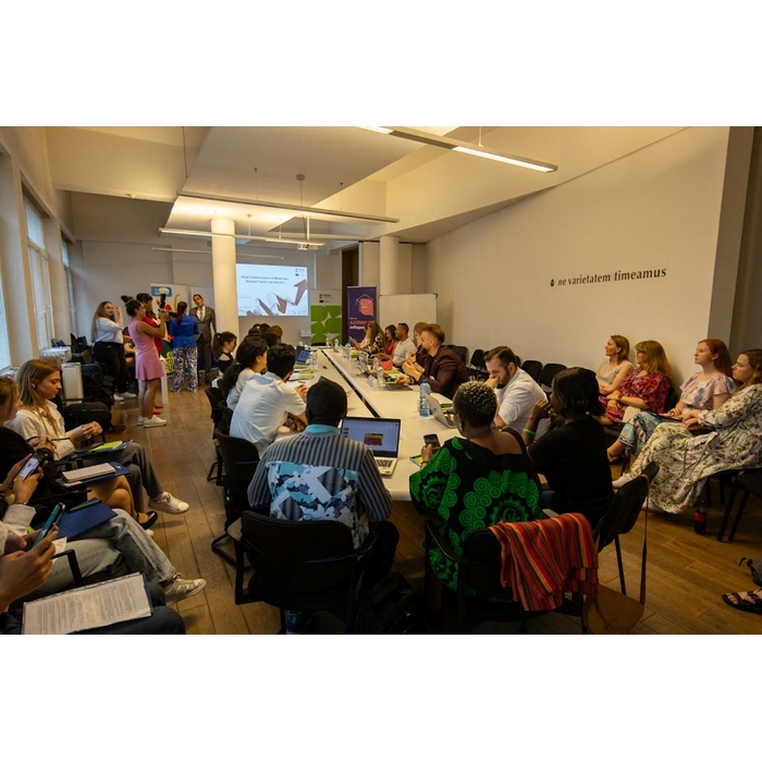 zaglavna_700x700_pad_478b24840a