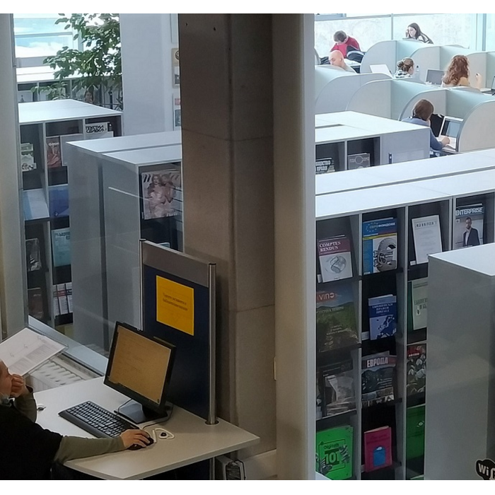 10-10-seminar_700x700_pad_478b24840a