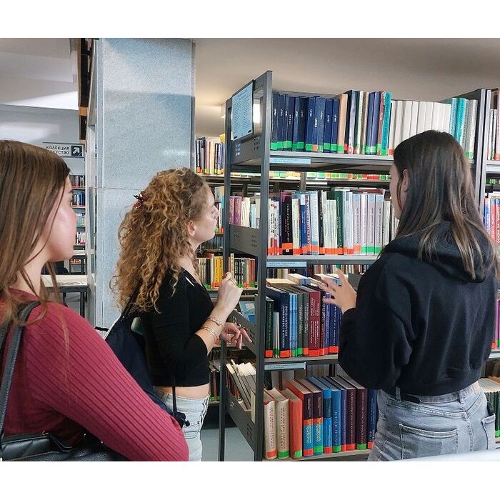 22-10_700x700_pad_478b24840a