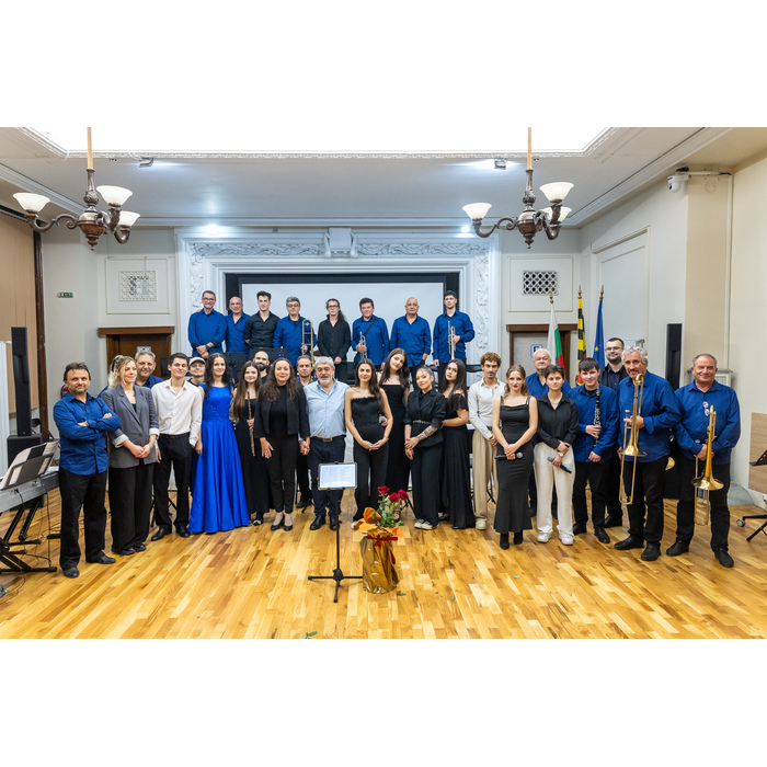 zaglavna_700x700_pad_478b24840a