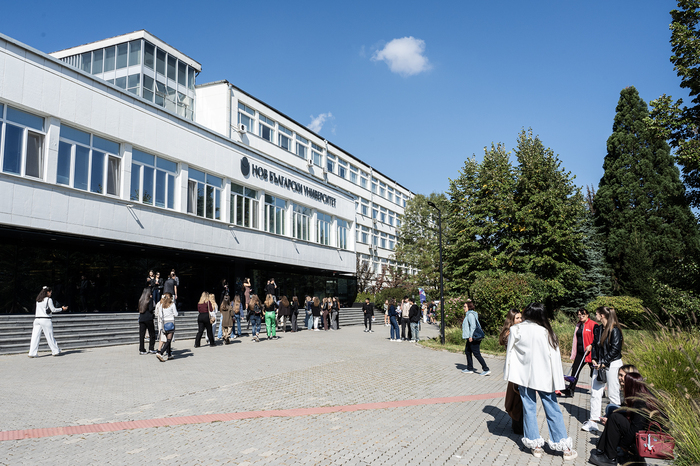 otkrivane-na-akademichna-godina-v-nbu-2025-23_700x700_fit_478b24840a