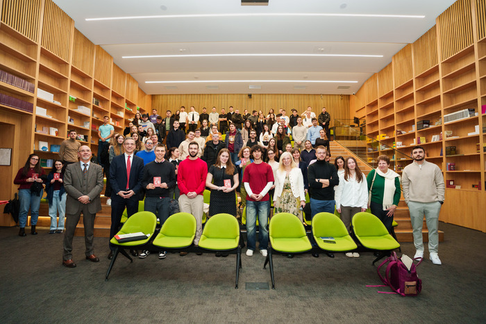 stroeni-zaglavna_700x700_fit_478b24840a