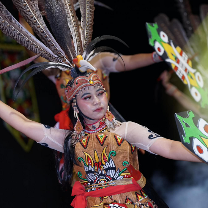 ryht_700x700_pad_478b24840a