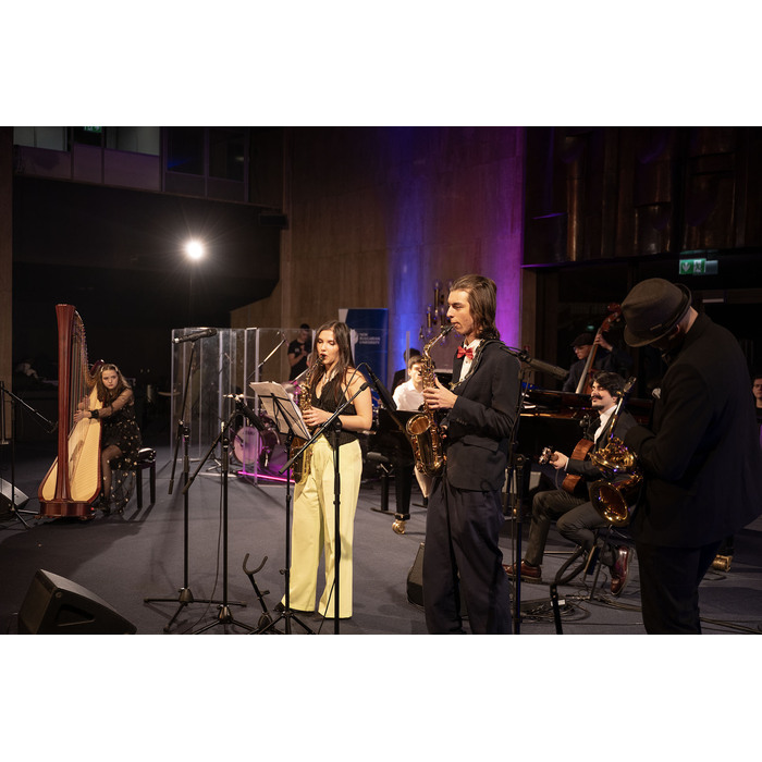 zaglavna_700x700_pad_478b24840a