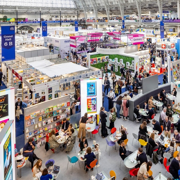 izdania-london_700x700_fit_478b24840a