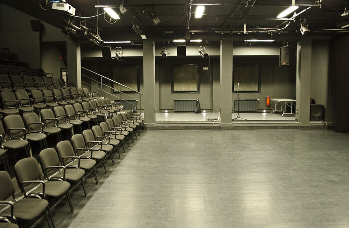 dsc-0018-copy-01_700x700_fit_478b24840a