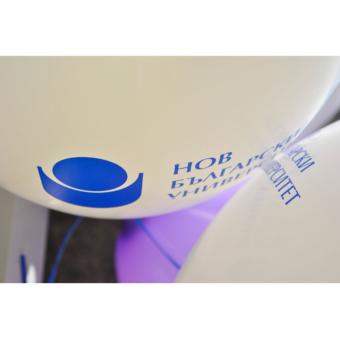 dsc0430-03_700x700_pad_478b24840a