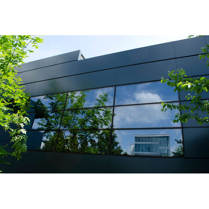 dsc0079-copy-03-nbu_700x700_pad_478b24840a