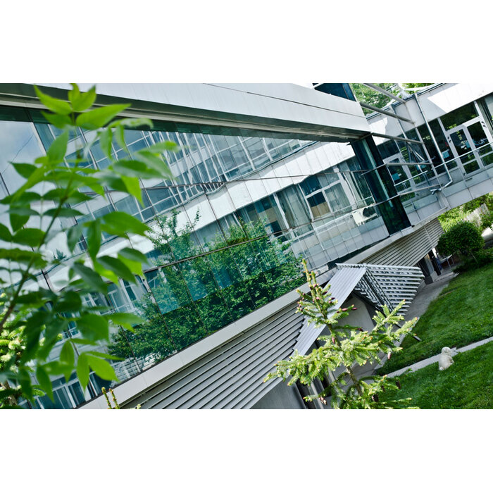 nbu-2-dsc0084-copy-01_700x700_pad_478b24840a