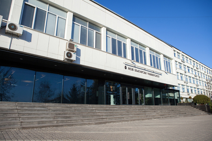 nbu-perspektiva-web_700x700_fit_478b24840a