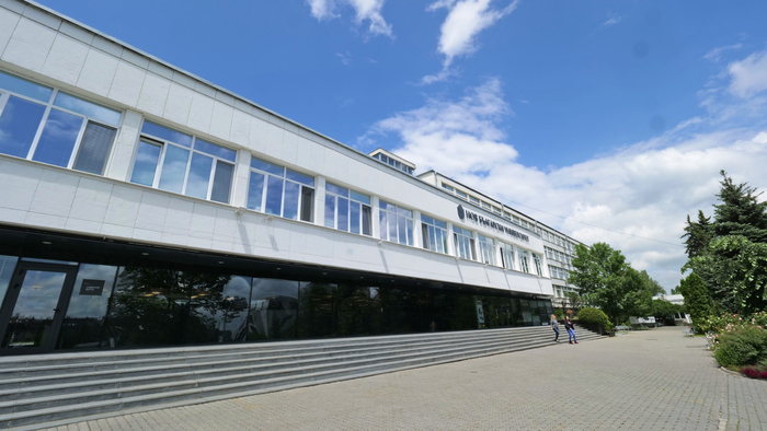 1333525_700x700_fit_478b24840a