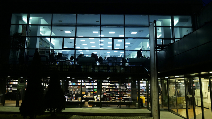 1755241-copy_700x700_fit_478b24840a