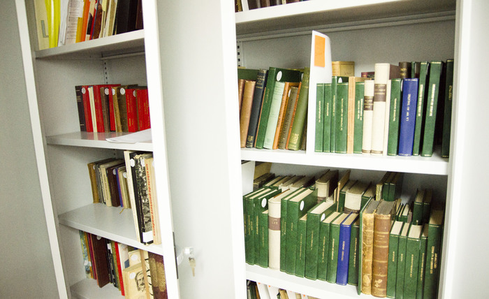 archive-books6_700x700_fit_478b24840a