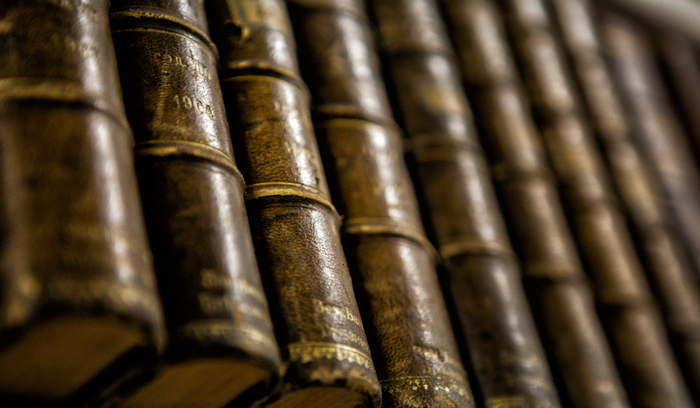 books1_700x700_fit_478b24840a