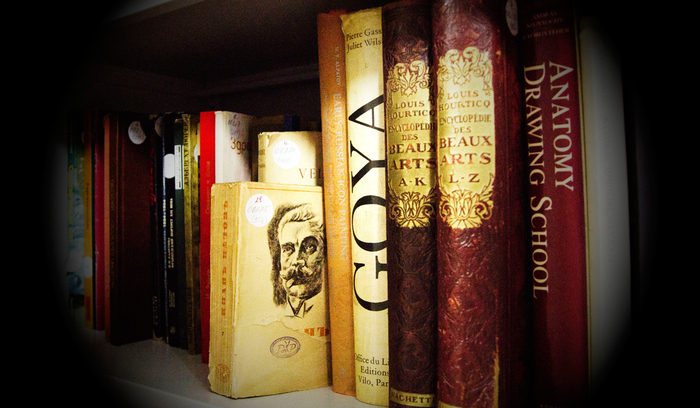 books5_700x700_fit_478b24840a