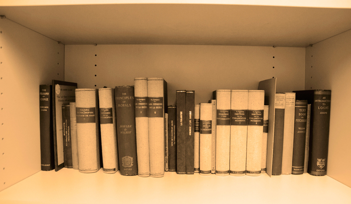 books6_700x700_fit_478b24840a