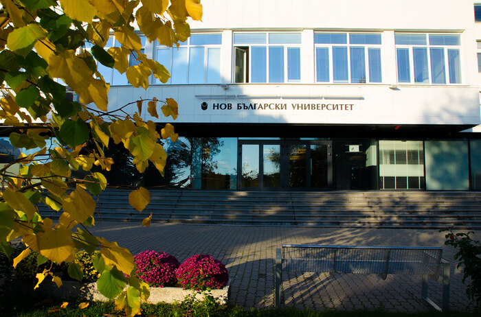 dsc-0001_700x700_fit_478b24840a