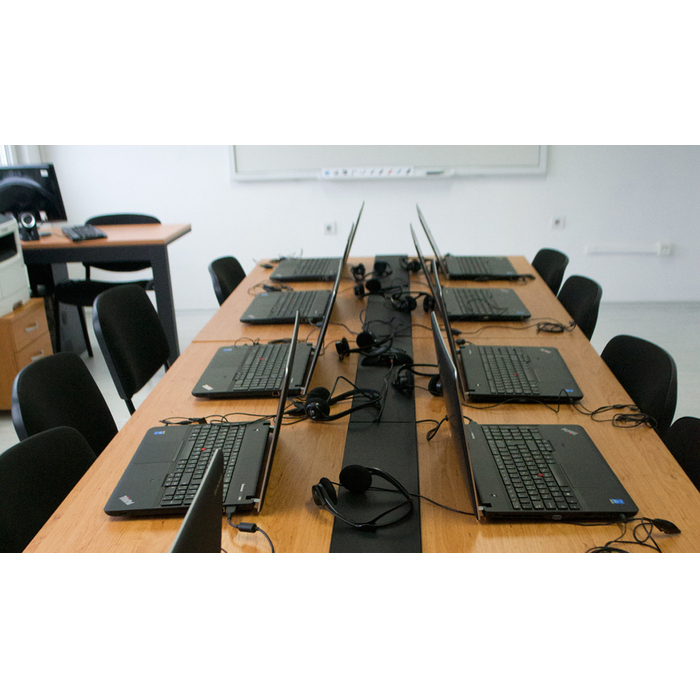 dsc-0105-1_700x700_pad_478b24840a