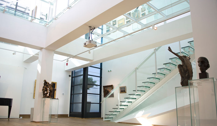 dsc-8640-copy_700x700_fit_478b24840a