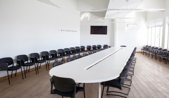 img-0044_700x700_fit_478b24840a