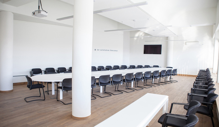 img-0046_700x700_fit_478b24840a