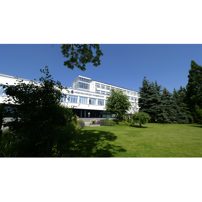 1844285-copy_700x700_pad_478b24840a