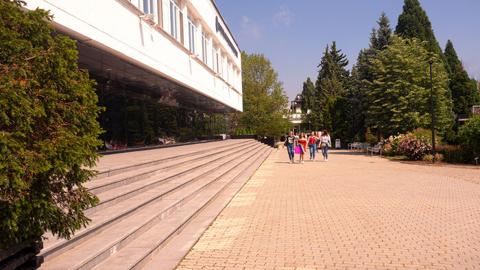 2588932_700x700_fit_478b24840a