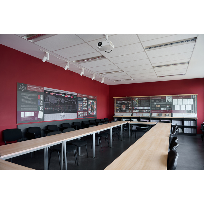 k1-room407-01_700x700_pad_478b24840a