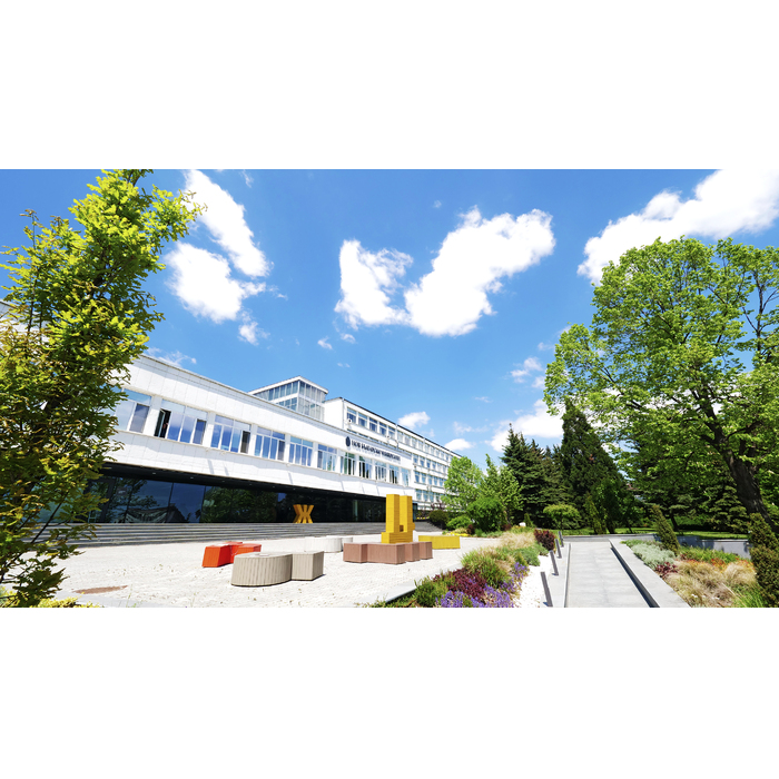 1799656-copy_700x700_pad_478b24840a