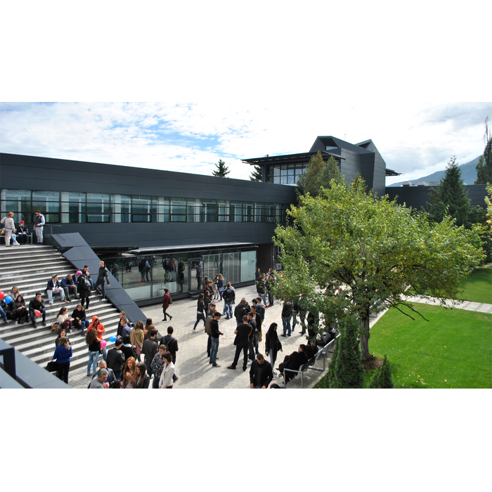 nbu2015-1_700x700_pad_478b24840a