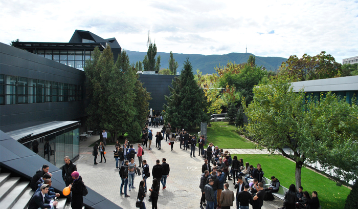 nbu2015_700x700_fit_478b24840a