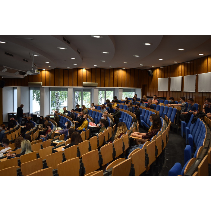 dsc-0263_700x700_pad_478b24840a