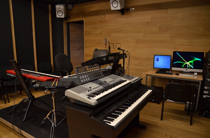 dsc-0139_700x700_fit_478b24840a