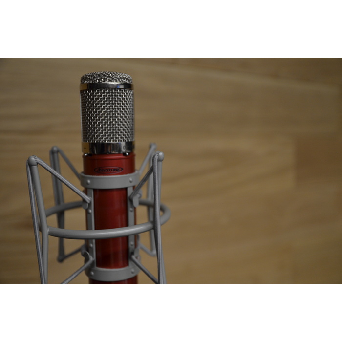 dsc-0168_700x700_pad_478b24840a