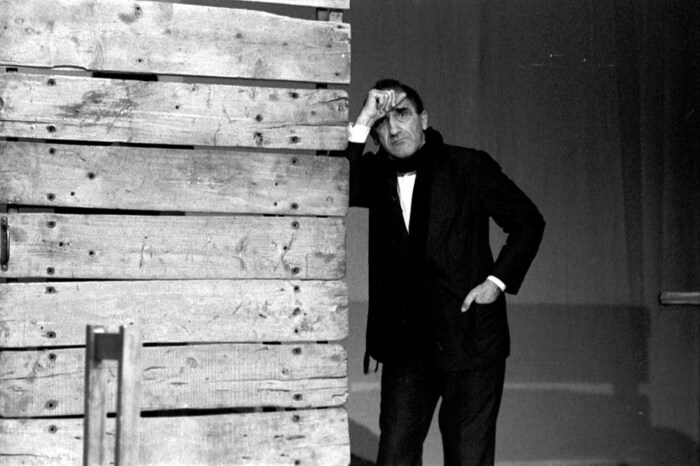 tadeusz-kantor-ag-15_700x700_fit_478b24840a