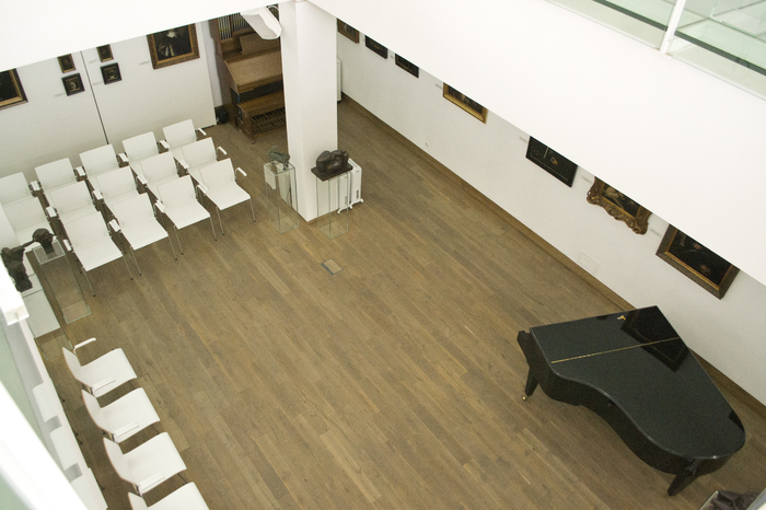 dsc-0066_700x700_fit_478b24840a