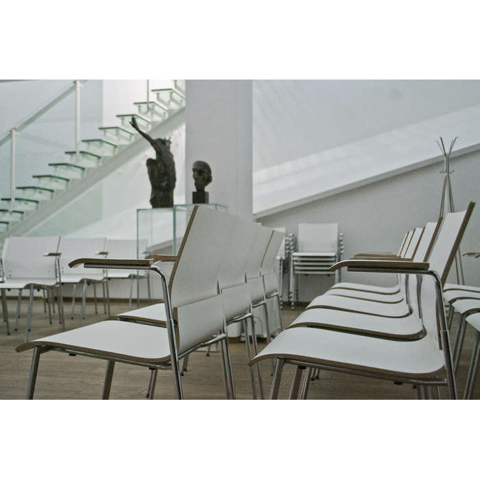 dsc-0087_700x700_pad_478b24840a