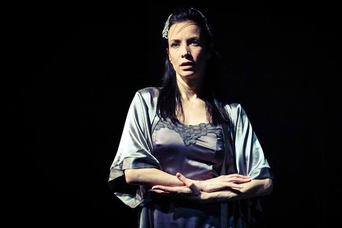 4_700x700_fit_478b24840a