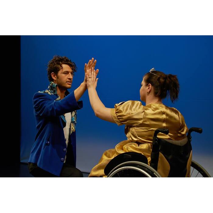 zabavno-kato-paterica3_700x700_pad_478b24840a